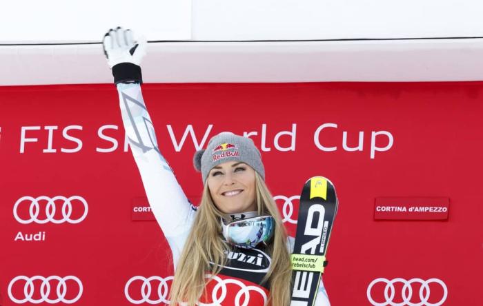 Lindsey Vonn & Partial Knee Replacement